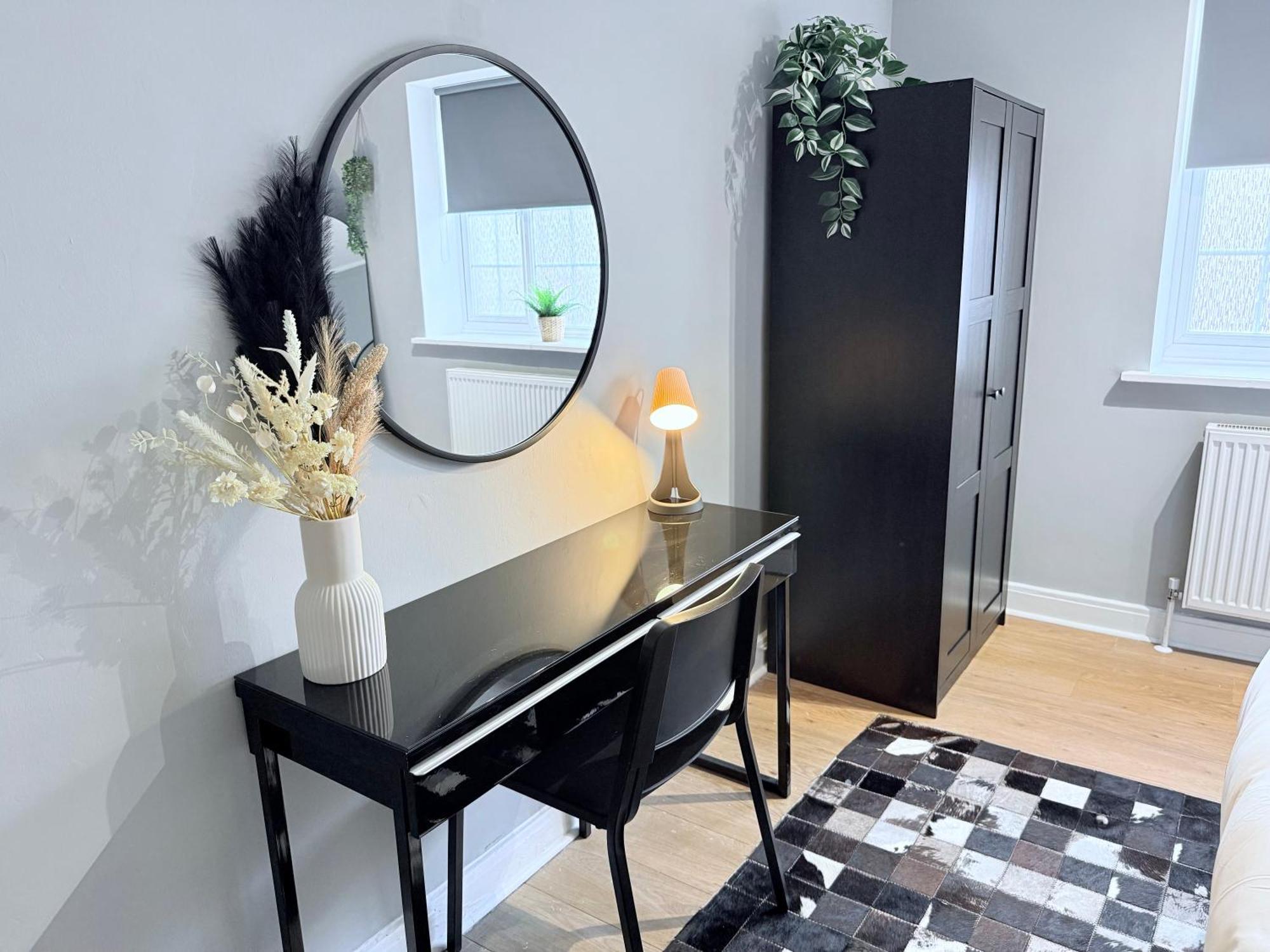Staylondon - Sleeps 6 With Free Parking - Tourist, Concerts & Matches Extérieur photo