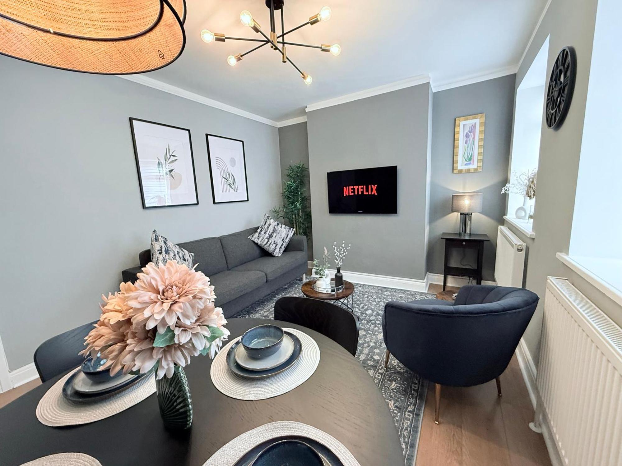 Staylondon - Sleeps 6 With Free Parking - Tourist, Concerts & Matches Extérieur photo